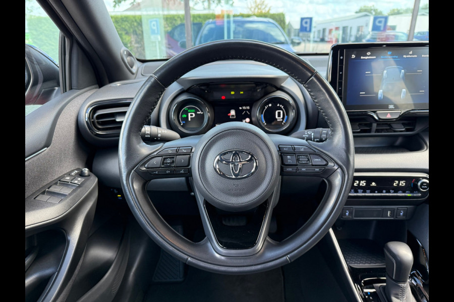 Toyota Yaris 1.5 Hybrid Executive - Automaat - JBL - Climate - Navi - Winterpakket