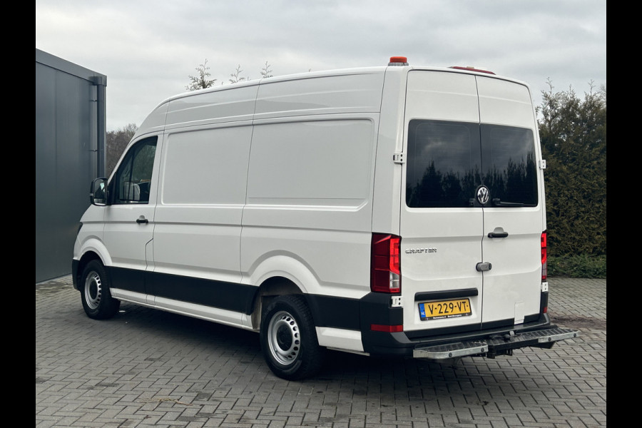 Volkswagen Crafter 35 2.0 TDI 140 PK HIGHLINE / L3H3 / 1e EIG. / TREKHAAK / AIRCO / CRUISE / BLUETOOTH / 6-BAK