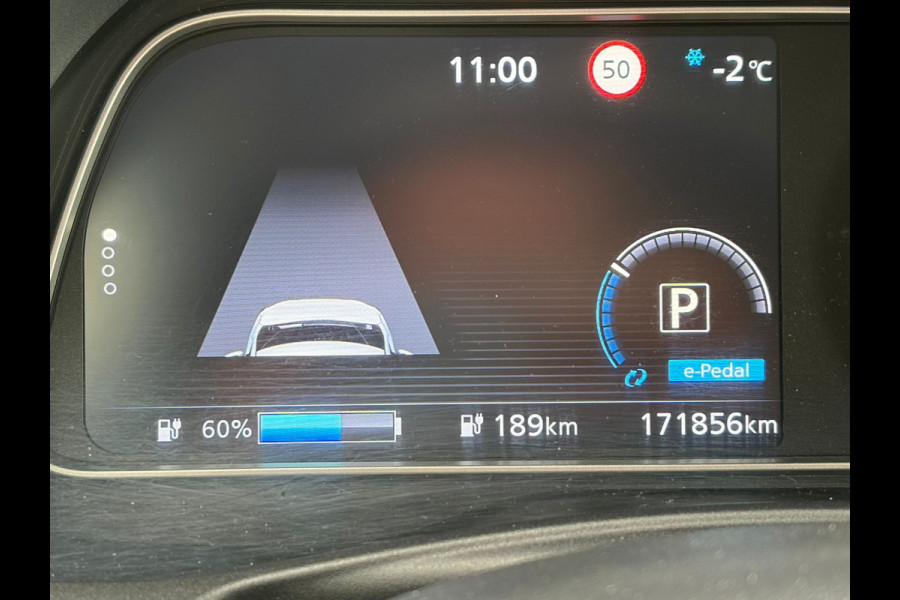 Nissan Leaf e+ 218pk 62kWh Soh 90% Leer Grootste ACCU Warmtepomp Trekhaak Business Executive Ecc Bose®-Hifi Apple Carplay Android Auto Adap. 360°Camera Stoel+Stuurverwarming Led Two-Tone lak 1e Eigenaar Origineel Nederlandse Auto