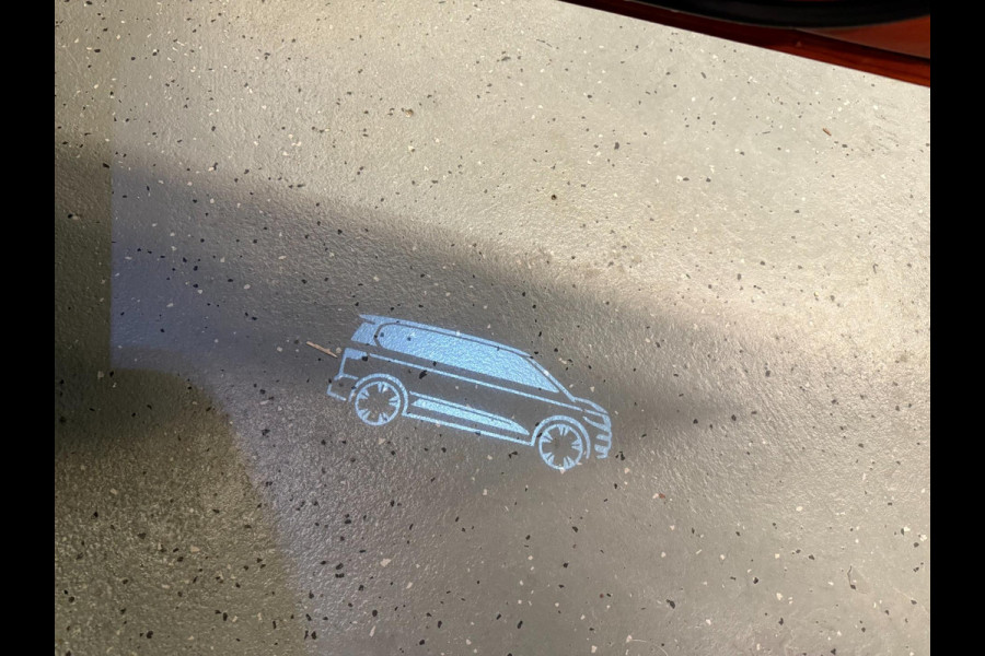 Volkswagen Multivan 1.4 eHybrid Energetic 6P PANO/NAVI/H-KARDON/H-UP/V-COCKPIT/CAM/DAB///