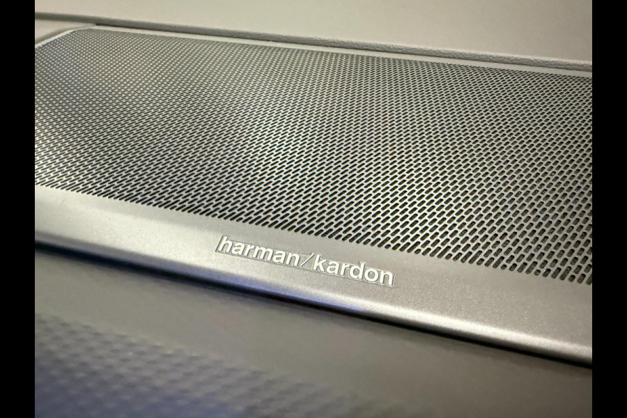 Volkswagen Multivan 1.4 eHybrid Energetic 6P PANO/NAVI/H-KARDON/H-UP/V-COCKPIT/CAM/DAB///