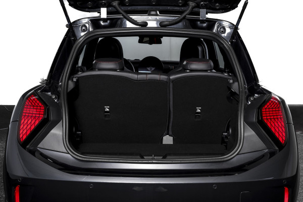 MINI Mini 2.0 Cooper S John Cooper Works XL | S/K Panodak | Dig. Cockpit | Adapt. Cruise | Elek. Stoelen-+massage+verwarming | PDC | 360 Camera | NAV + App. Connect | ECC | Harman/Kardon | LM 18" | 4804