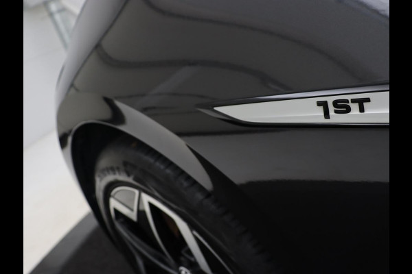 Volkswagen ID.3 First Plus 58 kWh | Stoelverwarming | Matrix LED | Adaptive cruise | Camera | Carplay | Keyless | Stuurverwarming | Navigatie | Parkeerhulp | Climate control