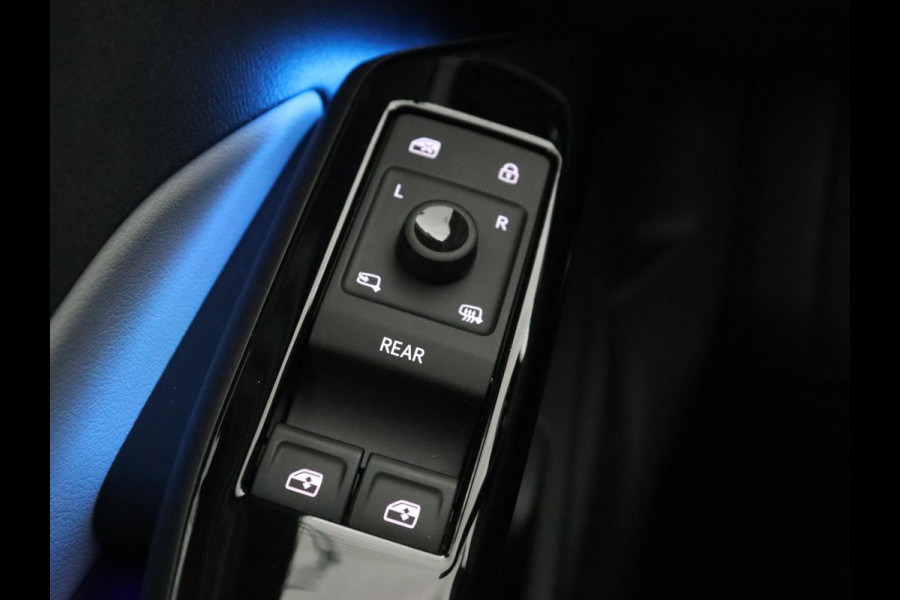 Volkswagen ID.3 First Plus 58 kWh | Stoelverwarming | Matrix LED | Adaptive cruise | Camera | Carplay | Keyless | Stuurverwarming | Navigatie | Parkeerhulp | Climate control