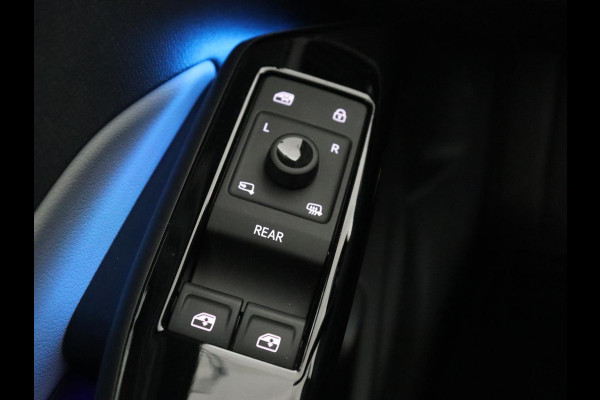 Volkswagen ID.3 First Plus 58 kWh | Stoelverwarming | Matrix LED | Adaptive cruise | Camera | Carplay | Keyless | Stuurverwarming | Navigatie | Parkeerhulp | Climate control