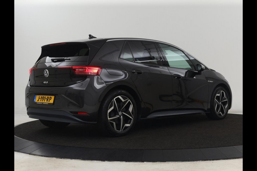 Volkswagen ID.3 First Plus 58 kWh | Stoelverwarming | Matrix LED | Adaptive cruise | Camera | Carplay | Keyless | Stuurverwarming | Navigatie | Parkeerhulp | Climate control