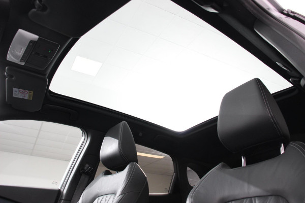 Nissan QASHQAI 1.3 MHEV DIG-T 158pk Xtronic Tekna+ | Navigatie | Apple Carplay/Android Auto | Parkeersensoren | 360 camera | Adaptive cruise control | Elektrisch panoramadak | Elektrische achterklep | Elektrische bestuurderstoel | Stoel-en stuurverwarming | Ledverlichting | Climate Control