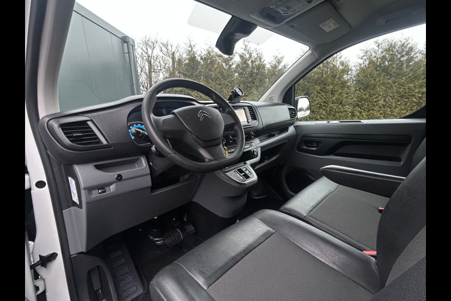 Citroën ë-Jumpy 75 kWh / 1e EIG. / L2H1 / 100% ELEKTRISCH / TREKHAAK / INRICHTING / AIRCO / CRUISE / NAVI / APPLE CARPLAY
