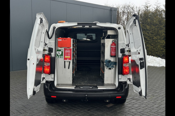 Citroën ë-Jumpy 75 kWh / 1e EIG. / L2H1 / 100% ELEKTRISCH / TREKHAAK / INRICHTING / AIRCO / CRUISE / NAVI / APPLE CARPLAY