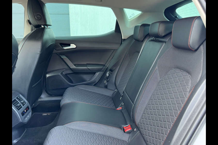 Seat Leon 1.4 TSI eHybrid PHEV FR * CarPlay * Lane Assist * Parkeersensoren *