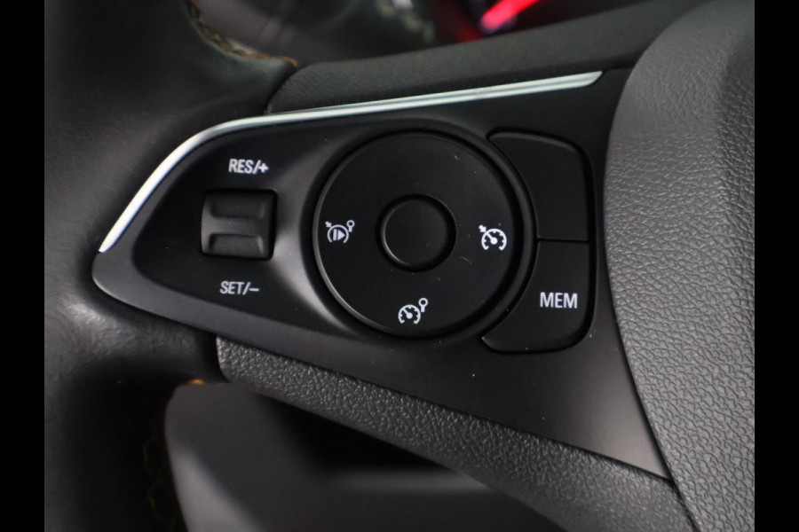 Opel Crossland X 1.2 Turbo Innovation Automaat | Navigatie | Parkeersensoren | Cruise Control |