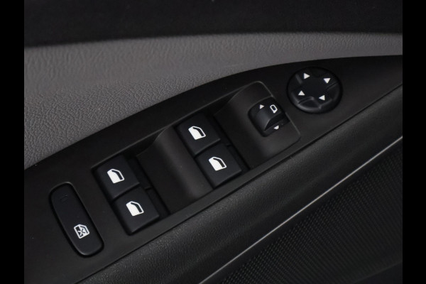 Opel Crossland X 1.2 Turbo Innovation Automaat | Navigatie | Parkeersensoren | Cruise Control |