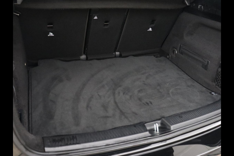 Mercedes-Benz B-Klasse 250e AMG | Trekhaak | Carplay | Stoelverwarming | Leder/Alcantara | Camera | Widescreen | Full LED | Navigatie | Park Assist | Climate control | Cruise control | PHEV | Plug In