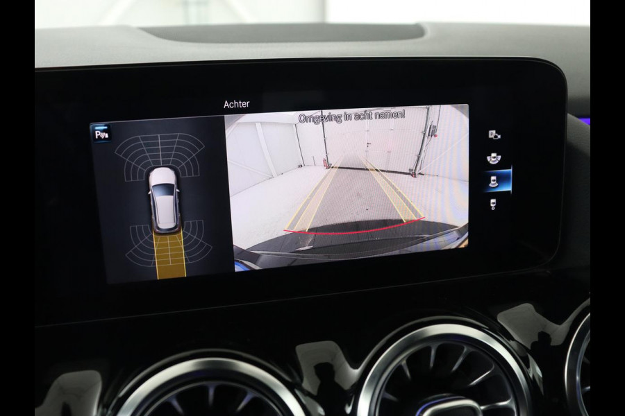 Mercedes-Benz B-Klasse 250e AMG | Trekhaak | Carplay | Stoelverwarming | Leder/Alcantara | Camera | Widescreen | Full LED | Navigatie | Park Assist | Climate control | Cruise control | PHEV | Plug In