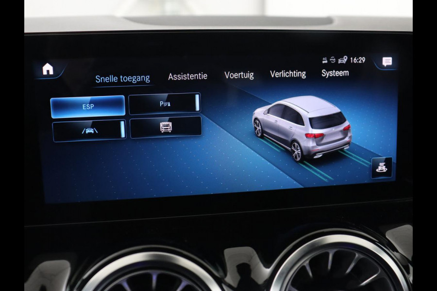 Mercedes-Benz B-Klasse 250e AMG | Trekhaak | Carplay | Stoelverwarming | Leder/Alcantara | Camera | Widescreen | Full LED | Navigatie | Park Assist | Climate control | Cruise control | PHEV | Plug In