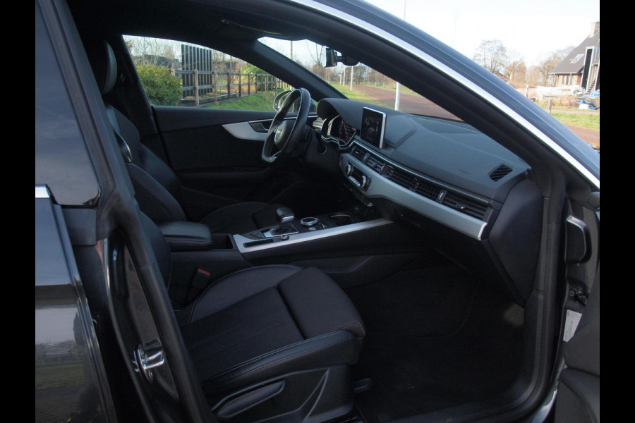 Audi A5 Sportback 35 TFSI Sport S-line edition 2X S-Line | Virtual cockpit | Sfeerverlichting | 19 Inch | NL-Auto