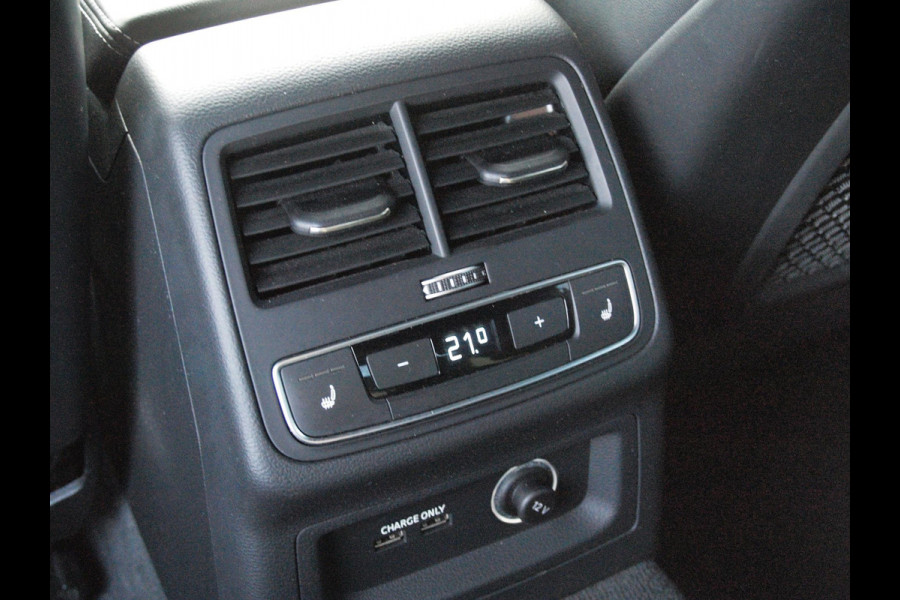 Audi A5 Sportback 35 TFSI Sport S-line edition 2X S-Line | Virtual cockpit | Sfeerverlichting | 19 Inch | NL-Auto