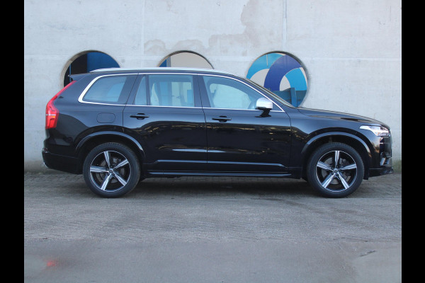 Volvo XC90 2.0 T8 Twin Engine AWD R-Design | SOH 80,6 % | LUCHTVERING | ELEKTRISCH SCHUIFDAK |