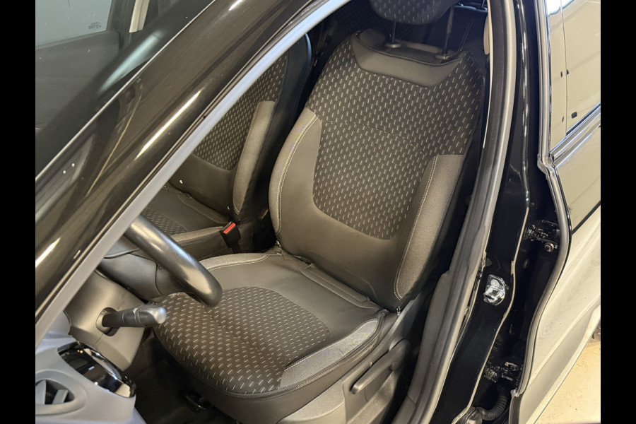 Renault Captur 1.3 TCe Intens| Trekhaak | Navi | Camera | Dodehoeksensoren