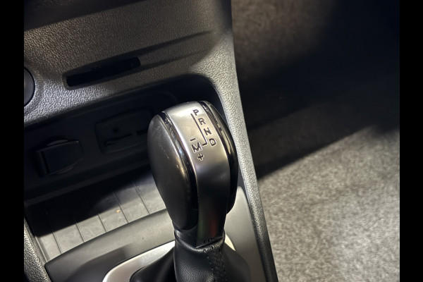 Renault Captur 1.3 TCe Intens| Trekhaak | Navi | Camera | Dodehoeksensoren