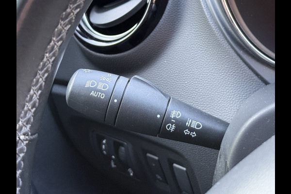 Renault Captur 1.3 TCe Intens| Trekhaak | Navi | Camera | Dodehoeksensoren