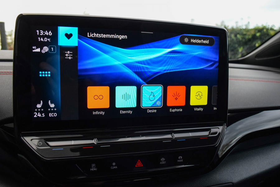 Volkswagen ID.5 GTX 77 kWh / Virtual Cockpit/ Adaptive Cruise Control/ Panoramadak/ 221kW (301PK)