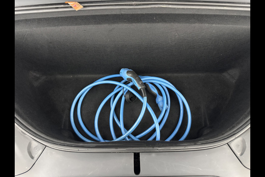 Tesla Model X Long Range [ 3-Fase ] {SOH-91%} (INCL-BTW) Aut. *PANO-WINDOW | AUTOPILOT | LEATHER | TOPVIEW | NAVI-FULLMAP | FULL-LED | AIRSUSPENSION | DIGI-COCKPIT | KEYLESS | CAMERA | DAB+ | HEATED-COMFORTSEATS | TOWBAR | 20''ALU*