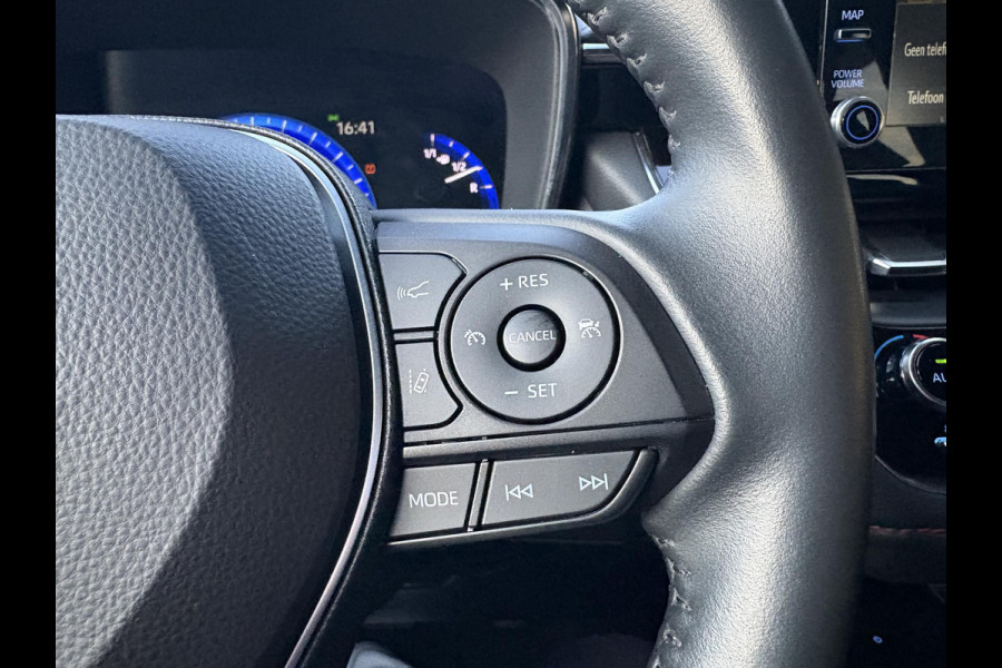 Toyota Corolla Touring Sports 1.8 Hybrid Executive | Trekhaak | Stoelverwarming | Head-up Display | Camera | Full LED |