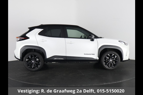 Toyota Yaris Cross 1.5 Hybrid 130 Dynamic Luxury Bi-Tone | Stuur- & Stoelverwarming | Apple Carplay & AndroidAUTO | Navigatie