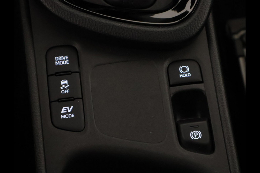 Toyota Yaris Cross 1.5 Hybrid 115 Dynamic Luxury | Stuur- & Stoelverwarming | Apple Carplay & AndroidAUTO |