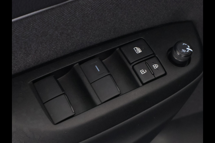 Toyota Yaris Cross 1.5 Hybrid 115 Dynamic Luxury | Stuur- & Stoelverwarming | Apple Carplay & AndroidAUTO |