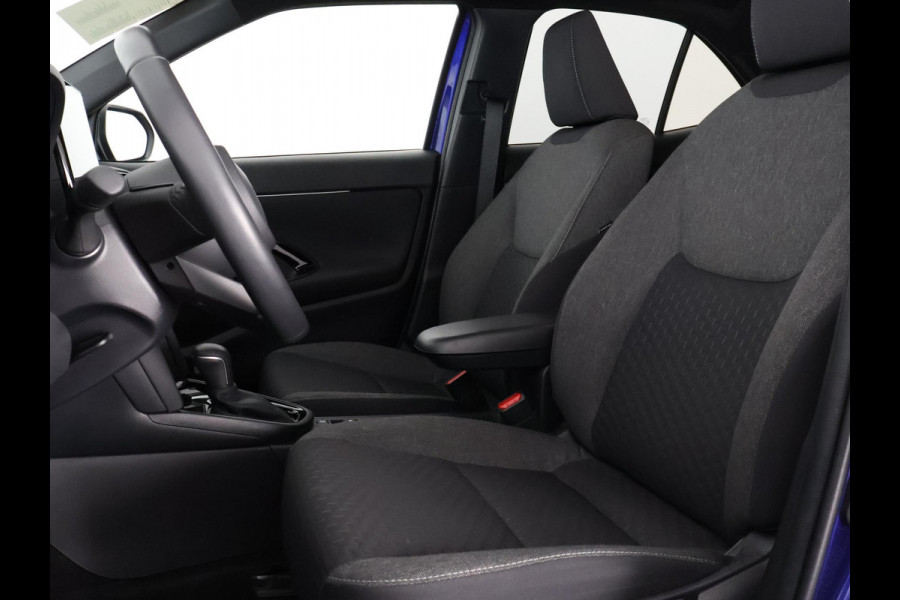 Toyota Yaris Cross 1.5 Hybrid 115 Dynamic Luxury | Stuur- & Stoelverwarming | Apple Carplay & AndroidAUTO |