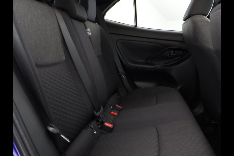 Toyota Yaris Cross 1.5 Hybrid 115 Dynamic Luxury | Stuur- & Stoelverwarming | Apple Carplay & AndroidAUTO |