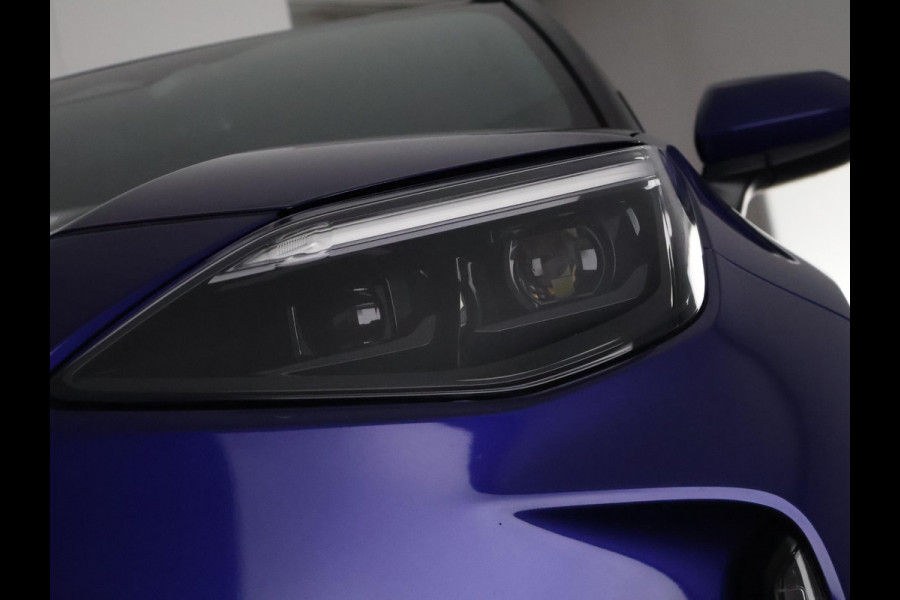 Toyota Yaris Cross 1.5 Hybrid 115 Dynamic Luxury | Stuur- & Stoelverwarming | Apple Carplay & AndroidAUTO |