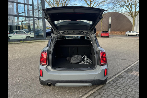 MINI Countryman 1.5 Cooper S E ALL4 PHEV Plug-in Hybride | Direct Rijklaar & Leverbaar | Panorama Dak | Stoelverwarming | Adaptieve Cruise Control | CarPlay & Camera | 12 Mnd BOVAG Garantie