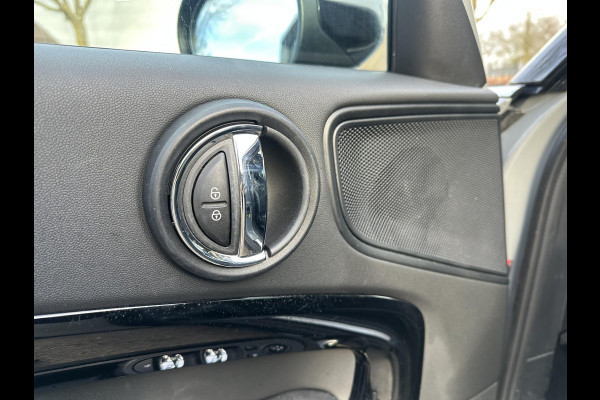 MINI Countryman 1.5 Cooper S E ALL4 PHEV Plug-in Hybride | Direct Rijklaar & Leverbaar | Panorama Dak | Stoelverwarming | Adaptieve Cruise Control | CarPlay & Camera | 12 Mnd BOVAG Garantie