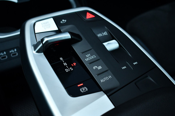 BMW X1 xDrive25e M-Sport ACC H/K 360 HUD El-zetel+Massage 20inch