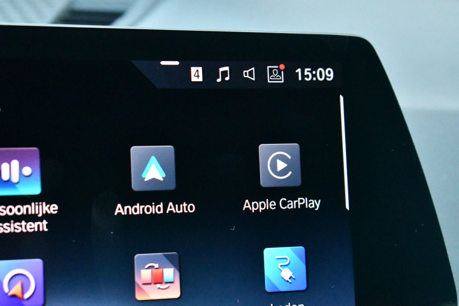 BMW X1 xDrive25e M-Sport ACC H/K 360 HUD El-zetel+Massage 20inch