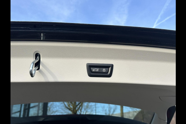 BMW X3 xDrive30e Business Edition Plus | PANO DAK | LASER LED | ELEK. TREKHAAK | DODEHOEK DEDECTRIE | HEADUP | STOEL VERWARMING | ELEK. ACHTERKLEP |