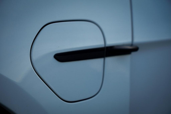 Porsche Taycan Turbo 93 kWh / 4Wiel Sturing / Pano / Passenger Display / Coated Brakes / Incl BTW