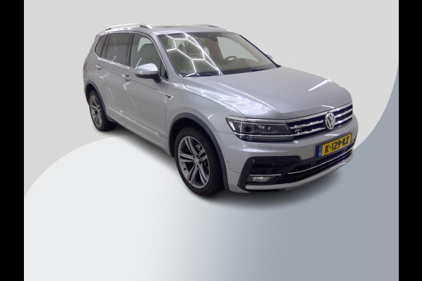 Volkswagen Tiguan Allspace 1.5 TSI Highline Business R Line 7p 150pk | Wegklapbare Trekhaak | Panoramadak | Leder | Stoelverwarming |