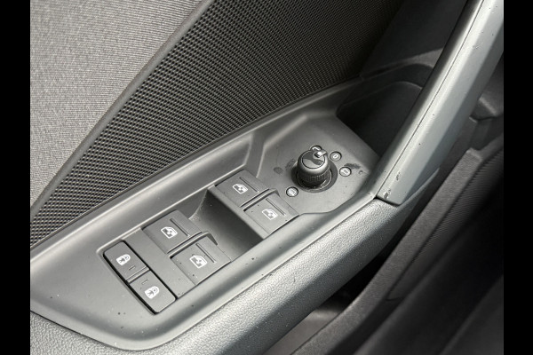 Audi A3 Sportback 45 TFSI e S-line | Navi | CarPlay | ACC | Camera | LED