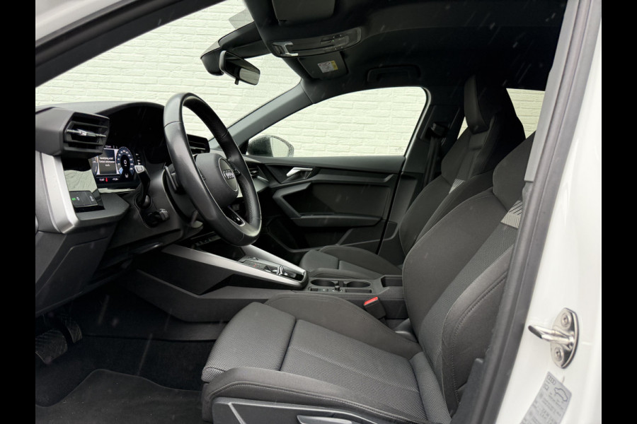 Audi A3 Sportback 45 TFSI e S-line | Navi | CarPlay | ACC | Camera | LED