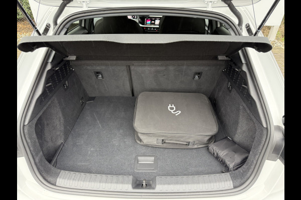 Audi A3 Sportback 45 TFSI e S-line | Navi | CarPlay | ACC | Camera | LED