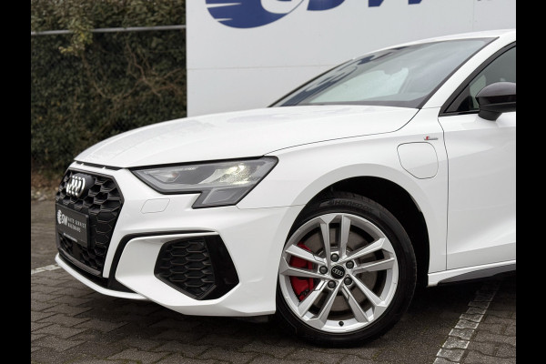 Audi A3 Sportback 45 TFSI e S-line | Navi | CarPlay | ACC | Camera | LED