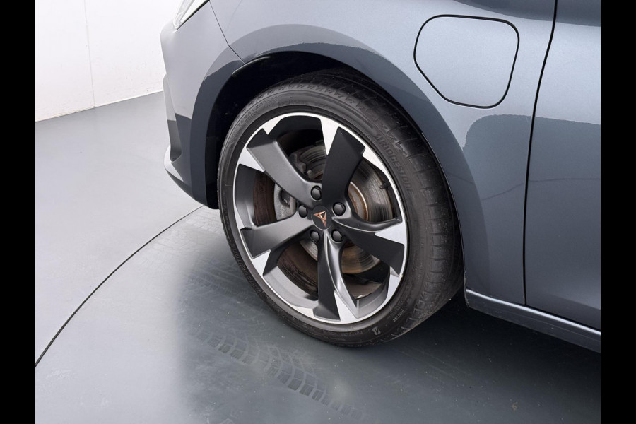 CUPRA Leon 1.4 eTSI PHEV FR PHEV Plug-in Hybride | Stoel- & Stuurwielverwarming | Elektrische Achterklep | Compleet Onderhouden | Unieke KM-stand | Direct Rijklaar & Leverbaar |