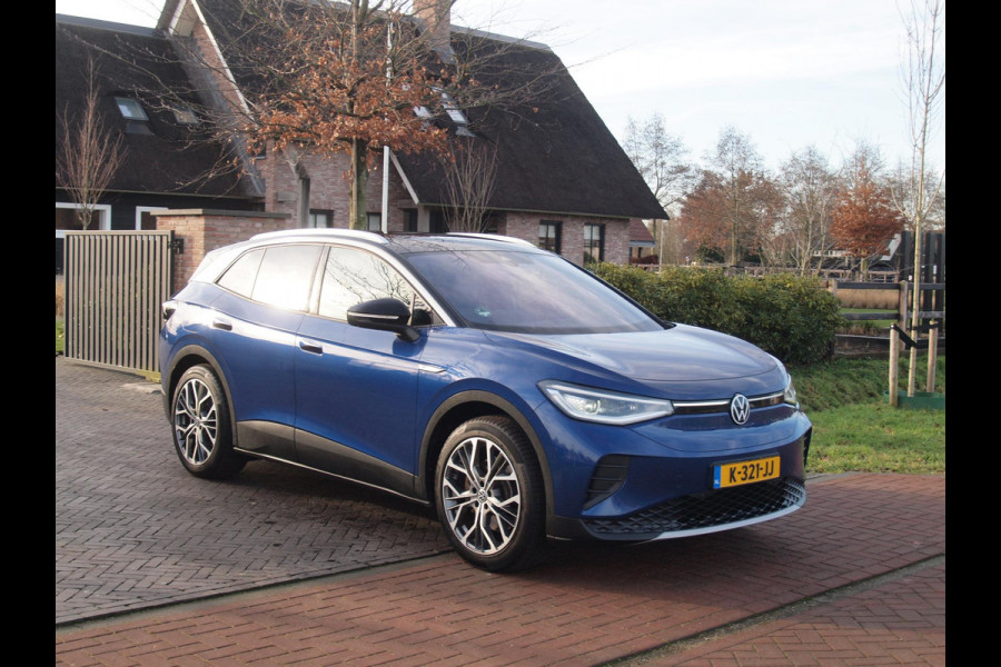 Volkswagen ID.4 First Max 77 kWh | Head-Up Display | Panoramadak | Trekhaak | 360 Camera | Sfeerverlichting |