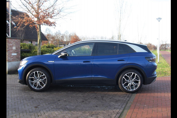 Volkswagen ID.4 First Max 77 kWh | Head-Up Display | Panoramadak | Trekhaak | 360 Camera | Sfeerverlichting |