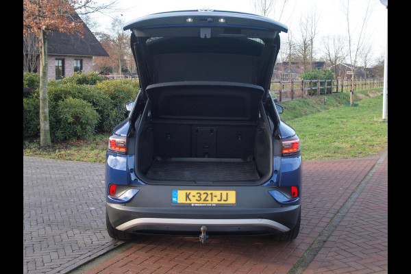 Volkswagen ID.4 First Max 77 kWh | Head-Up Display | Panoramadak | Trekhaak | 360 Camera | Sfeerverlichting |