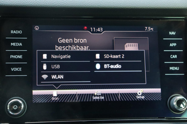 Škoda Kodiaq 1.5 TSI Business Edition 7persoons org.NL digi-dashb. el.trekhaak h.leer+verw.